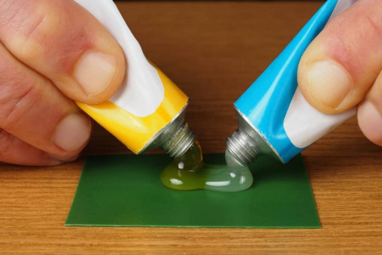 What Happens if you Eat Super Glue? Glue Things