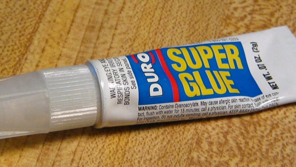 Does Super Glue Dry Clear? Glue Things