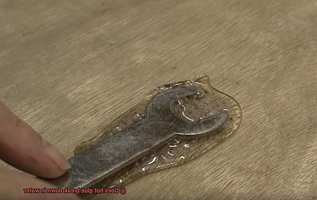 Does hot glue break down in water-5