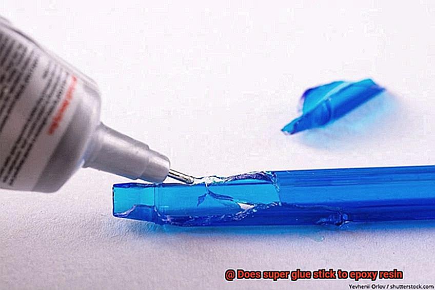 Does super glue stick to epoxy resin-3