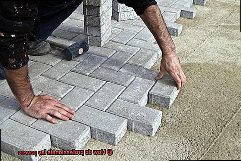How do professionals lay pavers-3