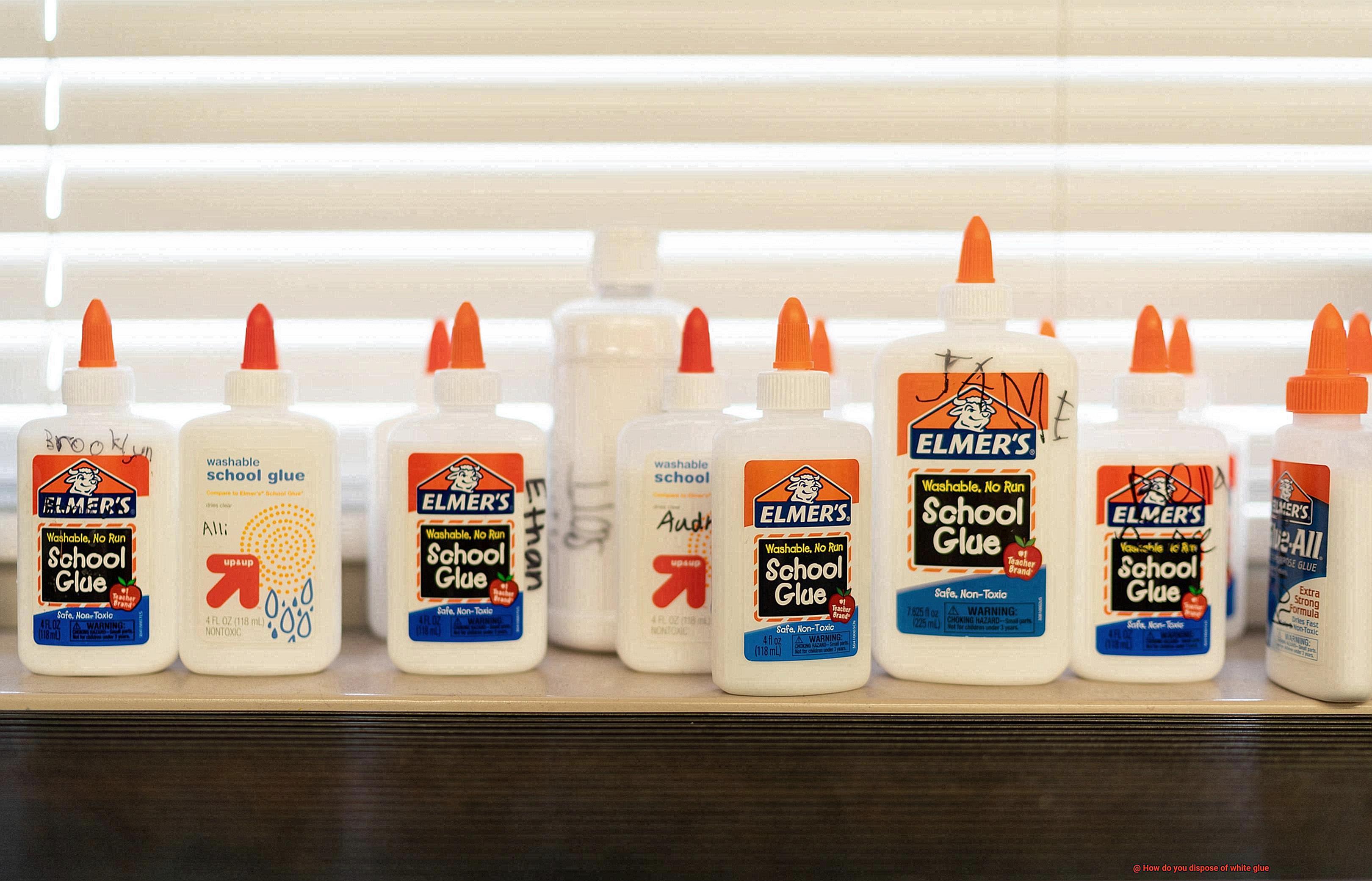 How do you dispose of white glue-3