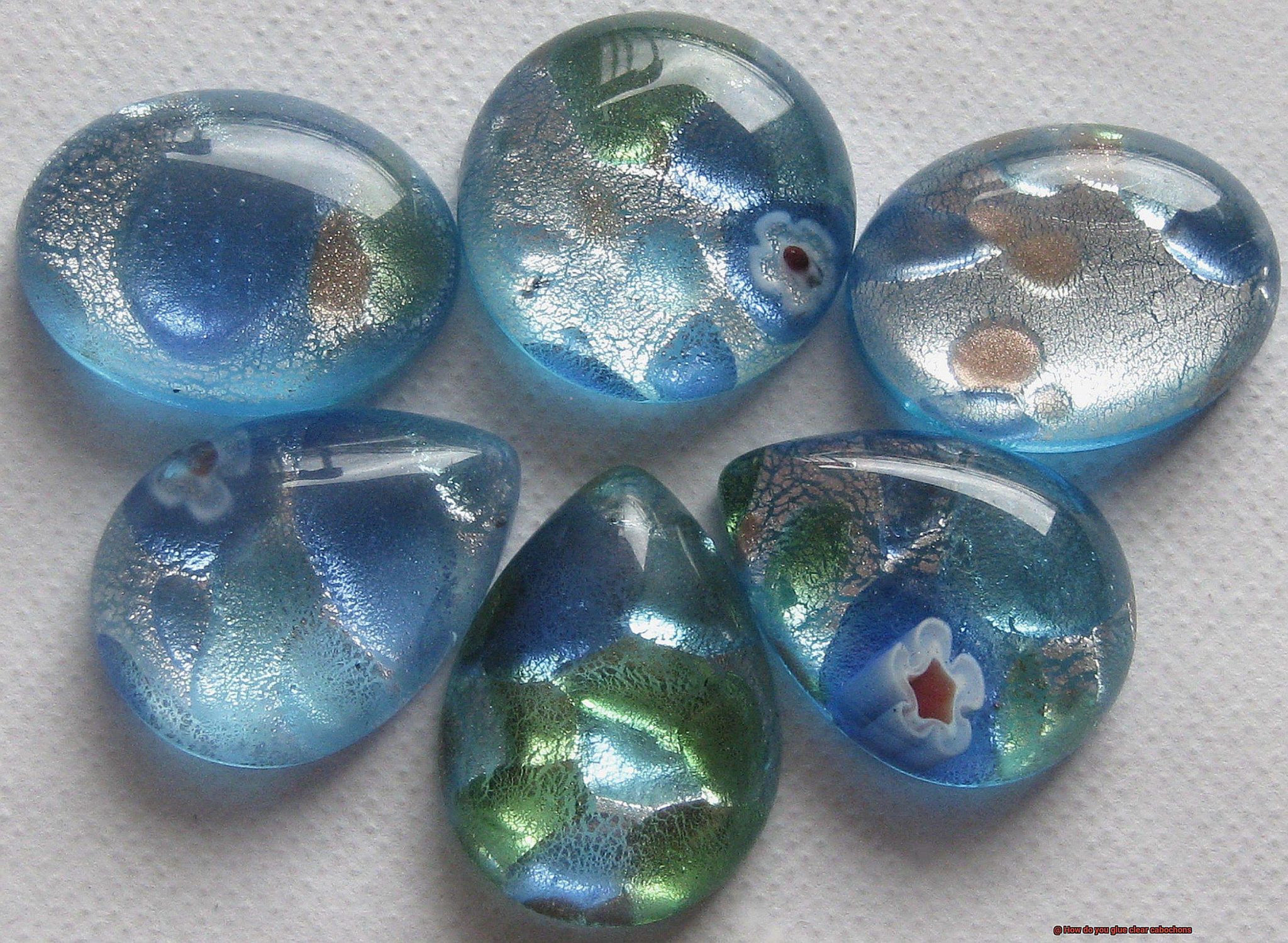 How do you glue clear cabochons? - Glue Things