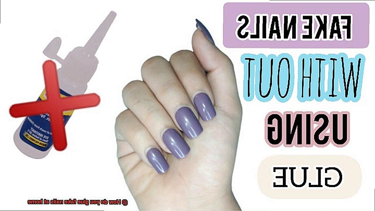 How do you glue fake nails at home-2