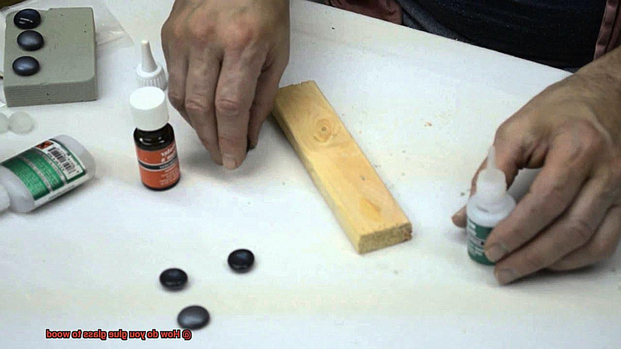 How do you glue glass to wood-2