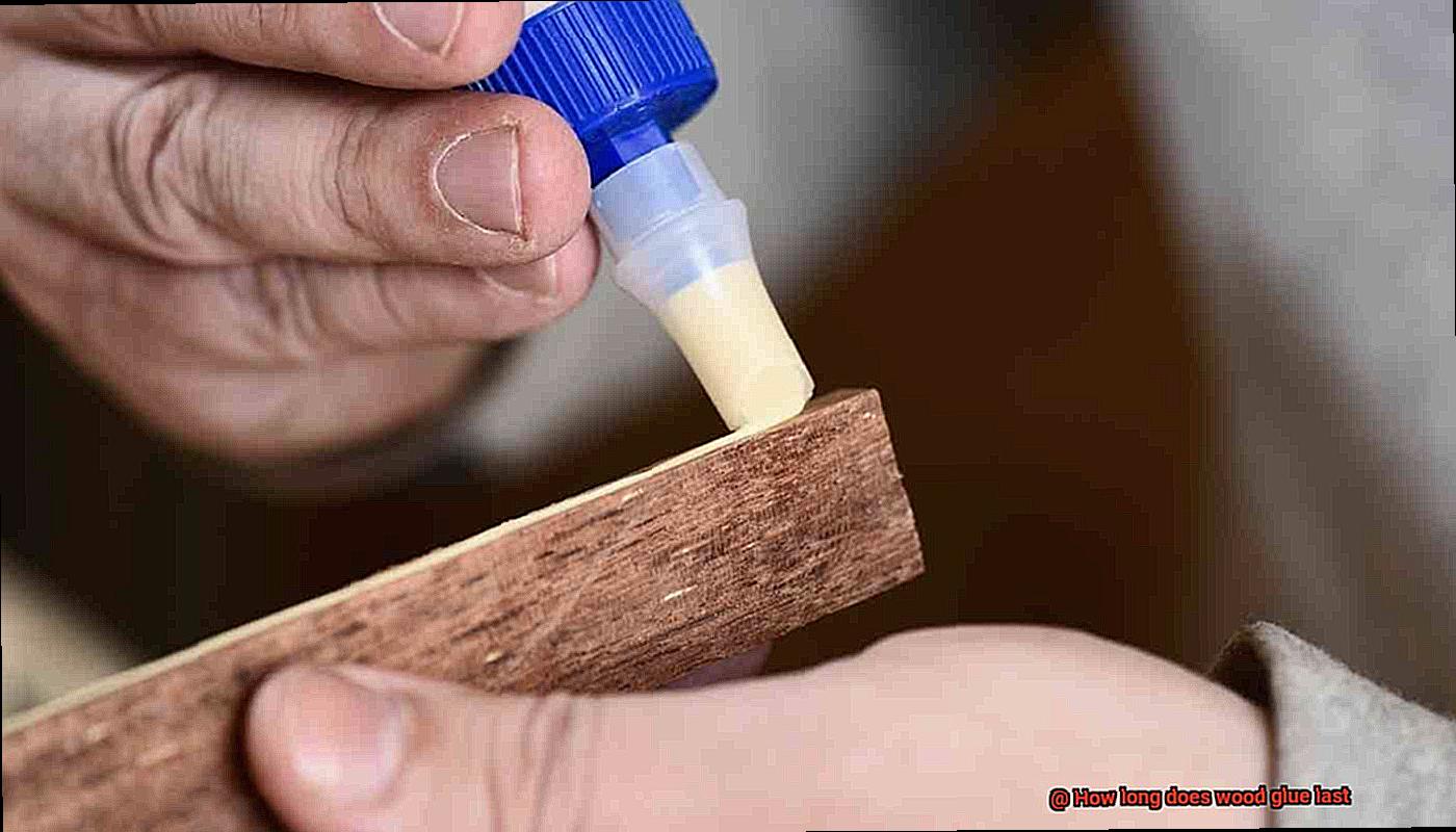 How long does wood glue last-4