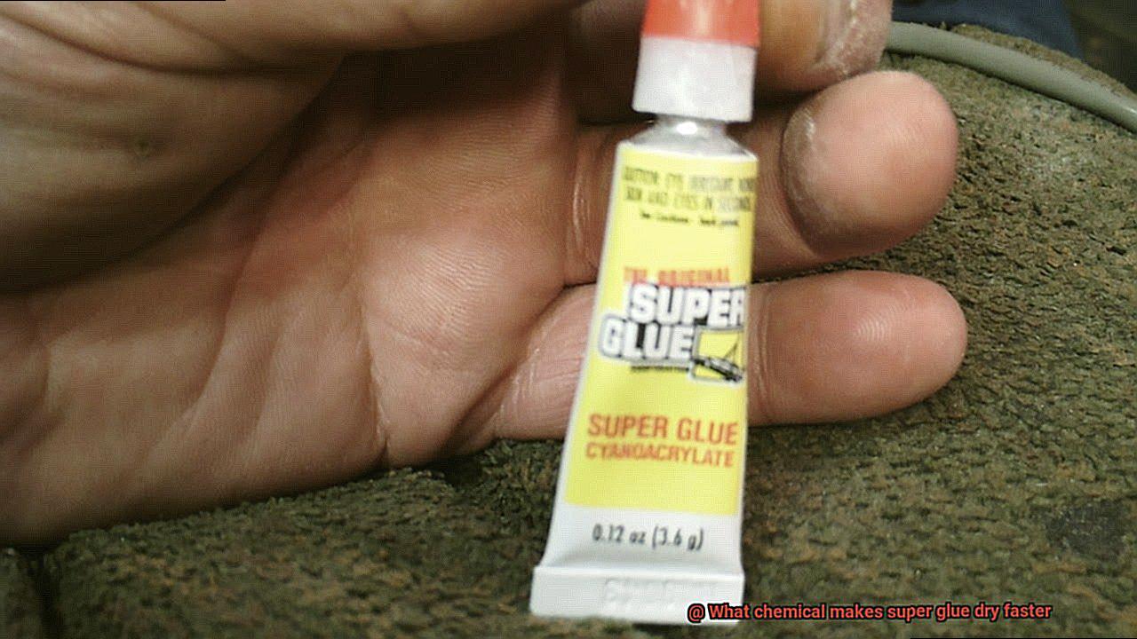 What chemical makes super glue dry faster-2