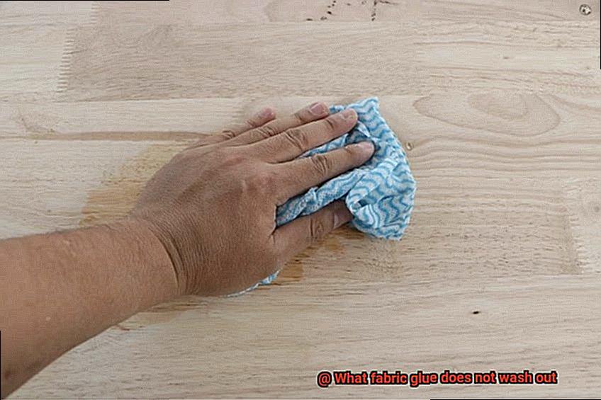 What fabric glue does not wash out-4