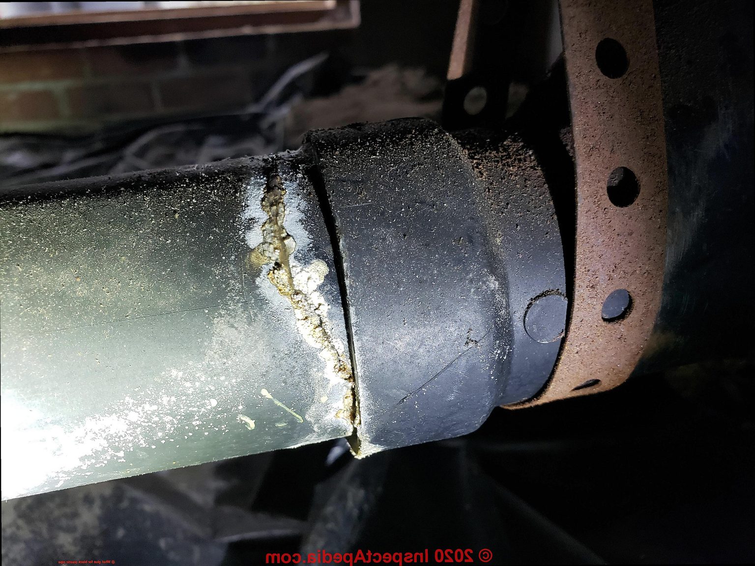 What glue for black plastic pipe? Glue Things