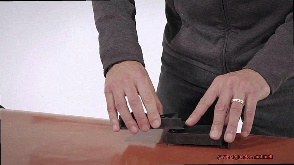 What glue holds two pieces of metal together? Glue Things