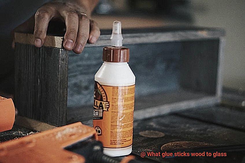 What glue sticks wood to glass-3