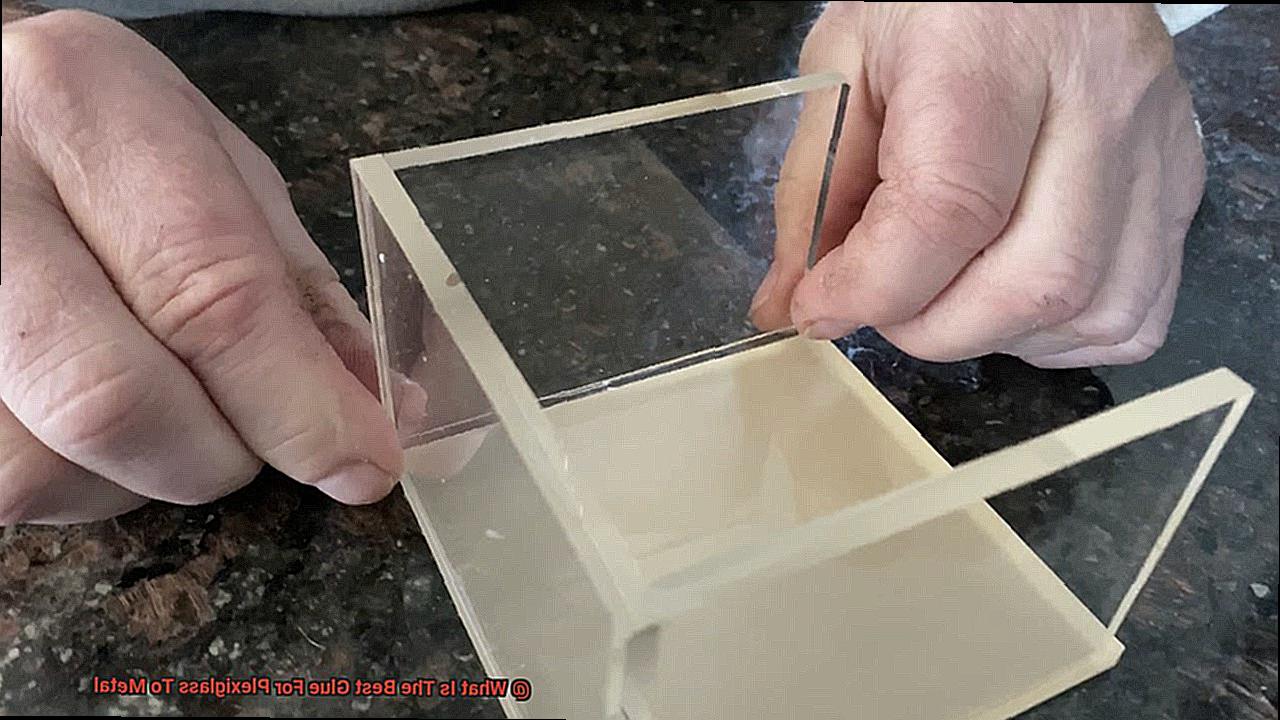 What Is The Best Glue For Plexiglass To Metal-3